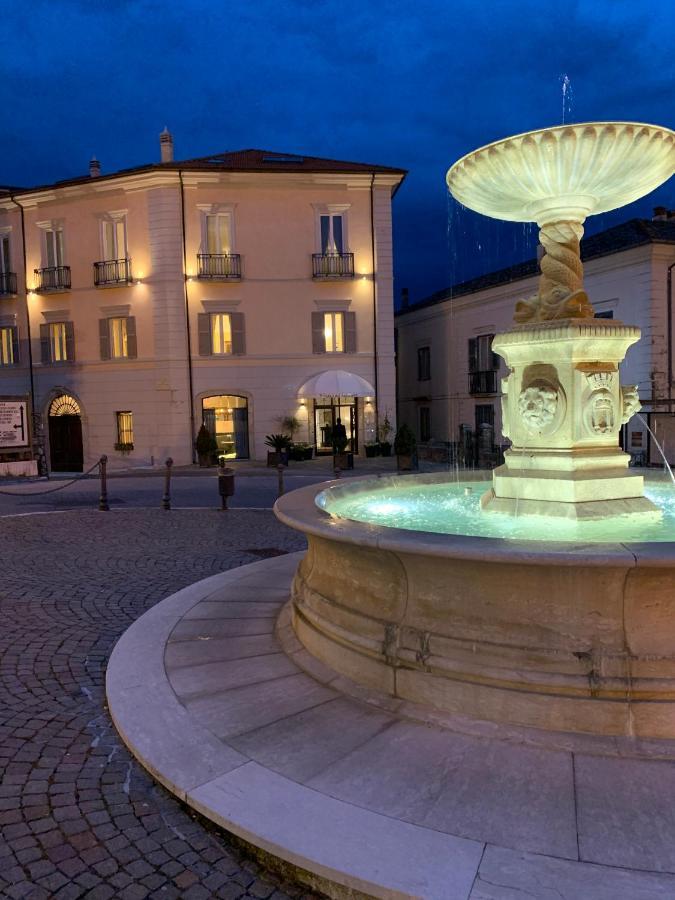 Palazzo Del Senatore Hotel Atina Exterior photo